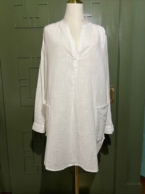 Seafolly White Long Sleeve Linen Bathing Suit Coverup